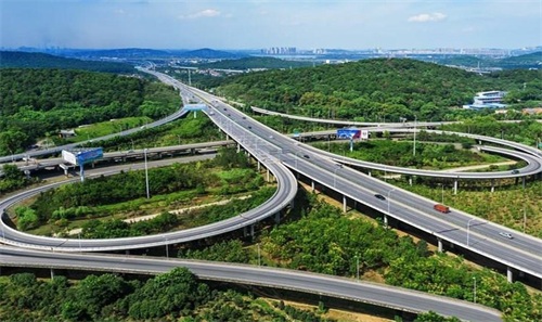 寒亭钢筋套筒应用于高速公路